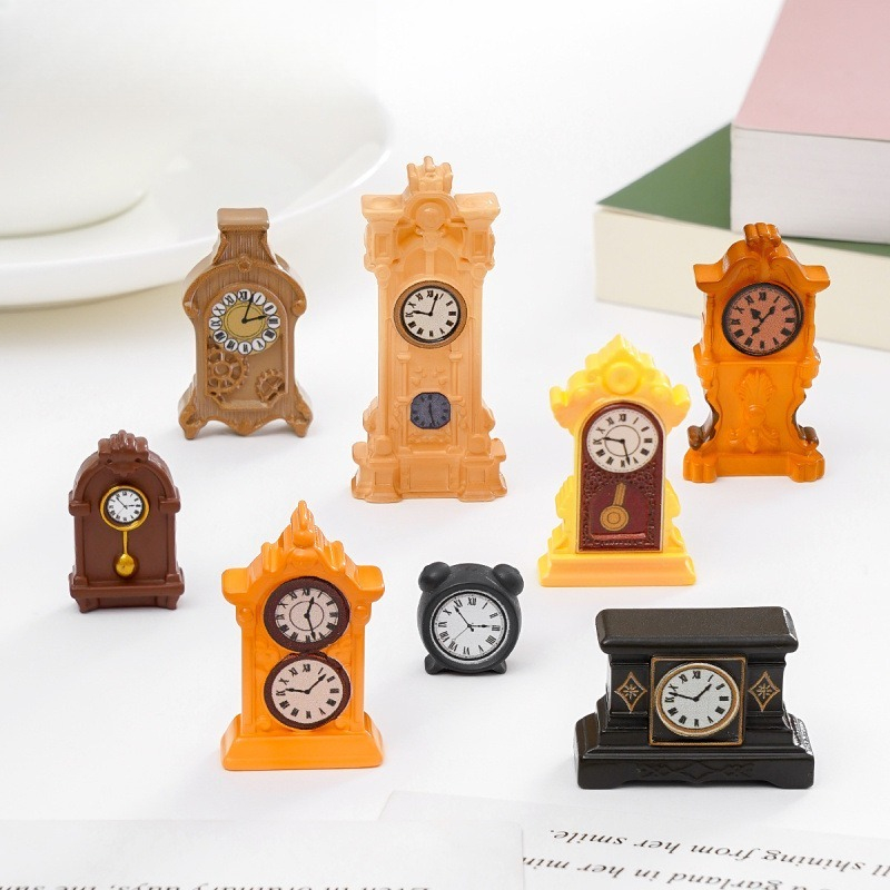 Vintage Alarm Clock - ساعة مكتب صغيرة عتيقة، ديكور بيت